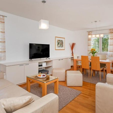 Comfortable Apartment Laura Lapad With Garage Dubrovnik Exterior foto