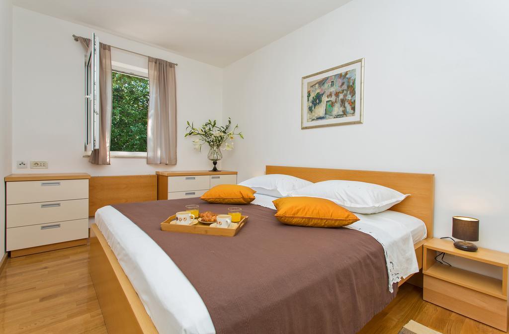 Comfortable Apartment Laura Lapad With Garage Dubrovnik Exterior foto